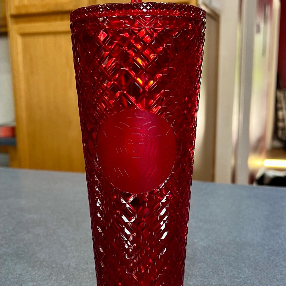 Starbucks Crimson Textured Tumbler. 24 oz w/straw